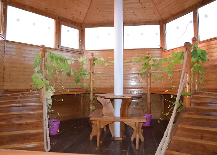 酒店 Famozclub Bakov nad Jizerou