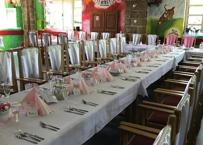 Famozclub Bakov nad Jizerou